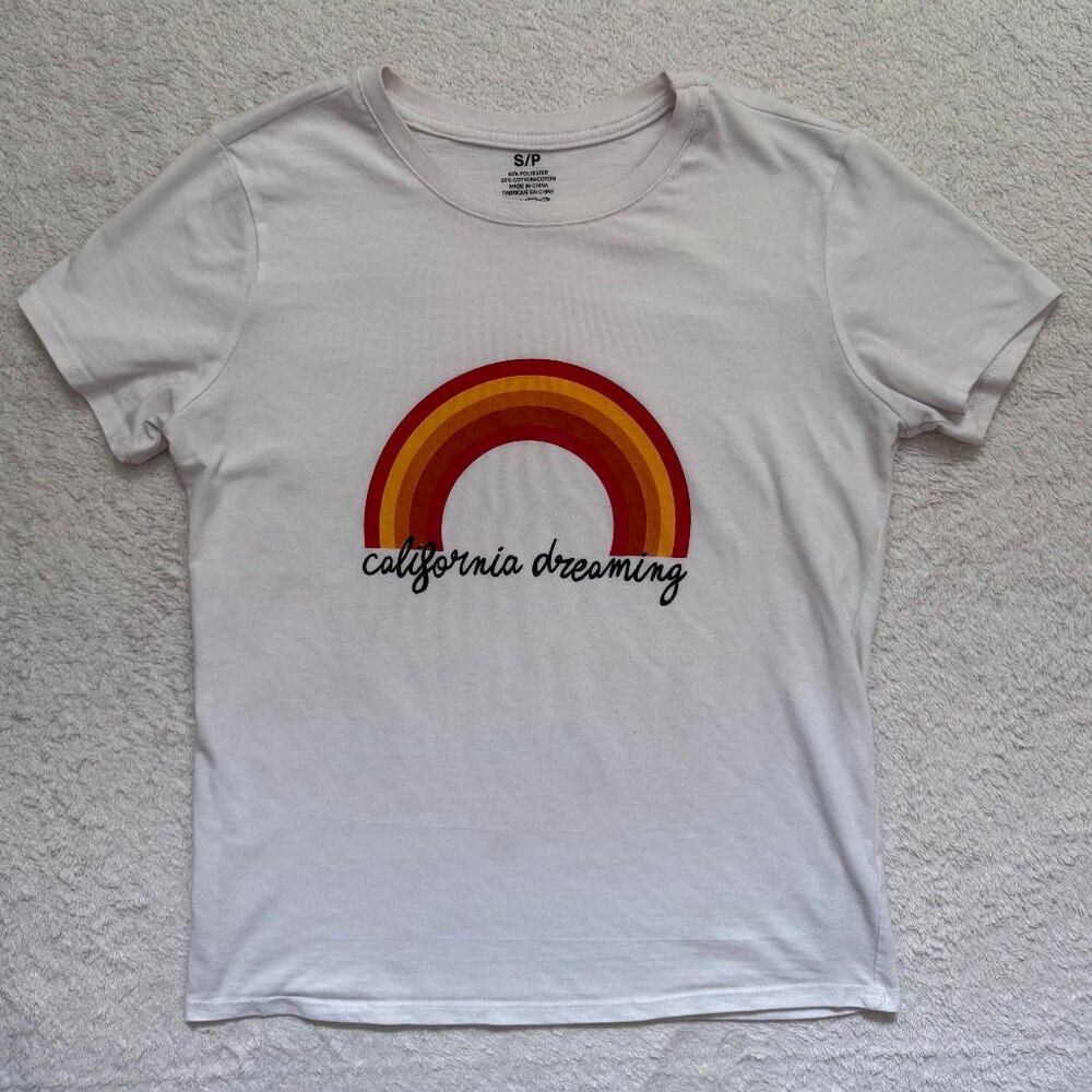 White 'California Dreaming' Graphic Tee